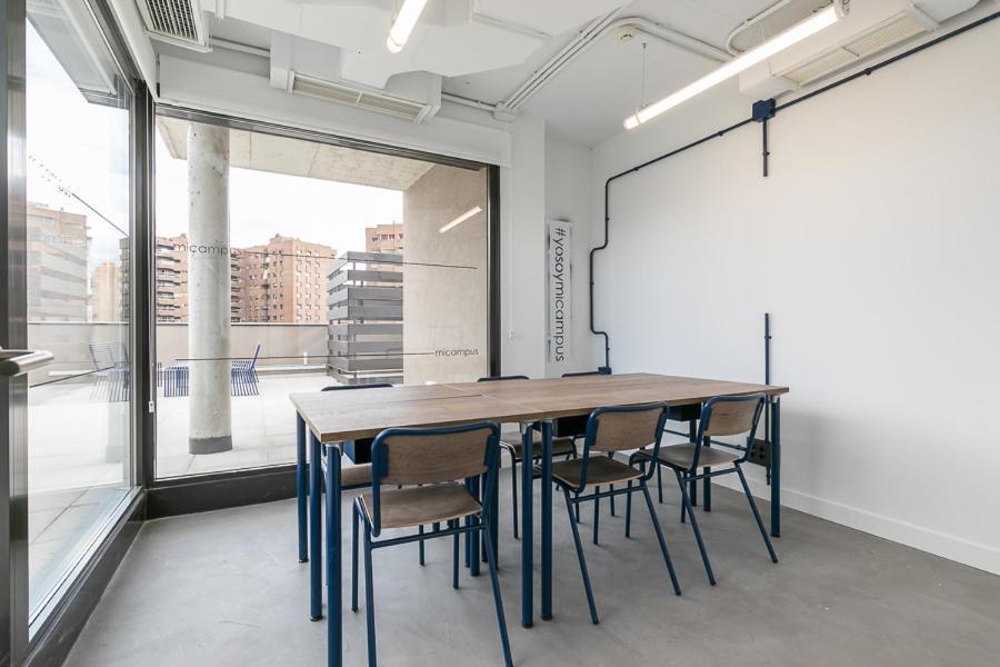 Micampus Madrid Sinesio Delgado Student Residence Eksteriør billede