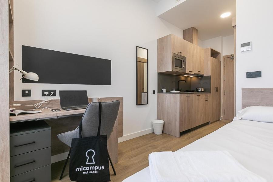 Micampus Madrid Sinesio Delgado Student Residence Eksteriør billede