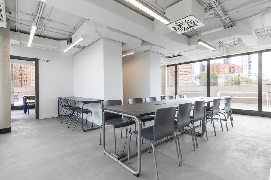 Micampus Madrid Sinesio Delgado Student Residence Eksteriør billede