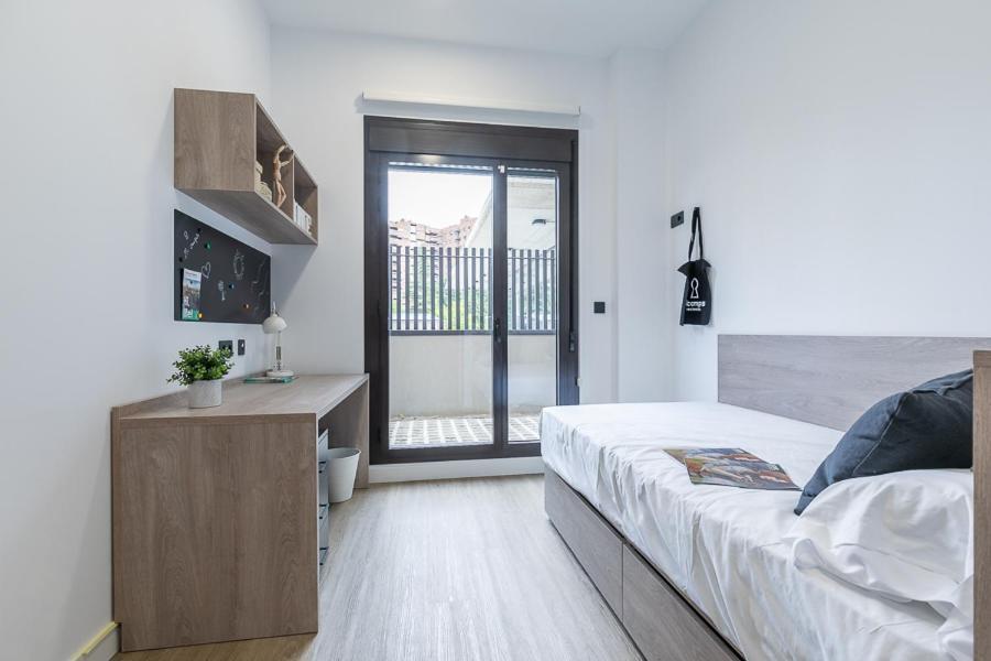 Micampus Madrid Sinesio Delgado Student Residence Eksteriør billede