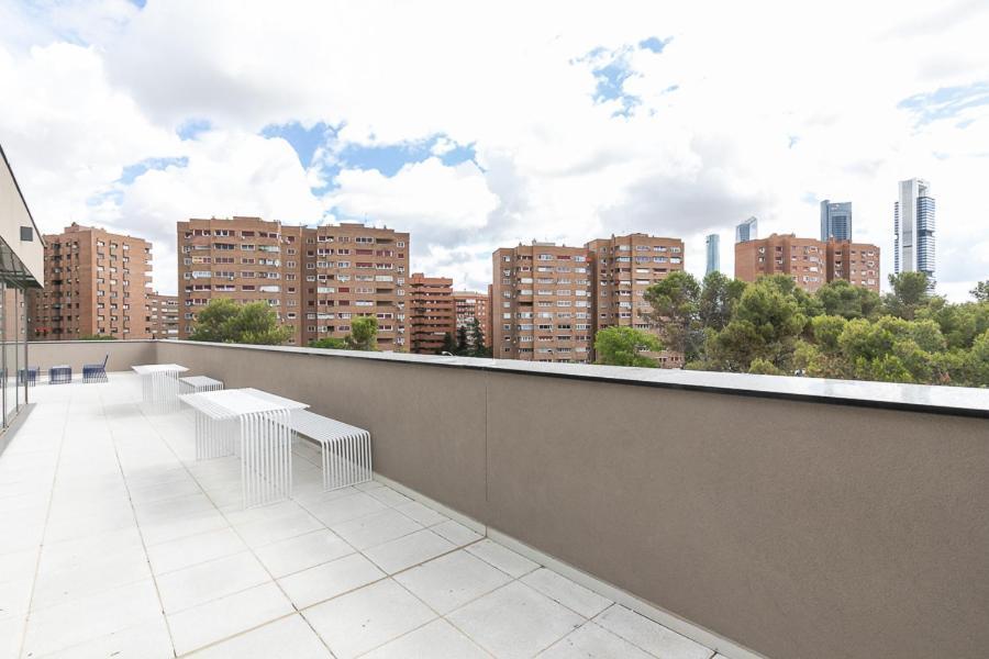 Micampus Madrid Sinesio Delgado Student Residence Eksteriør billede