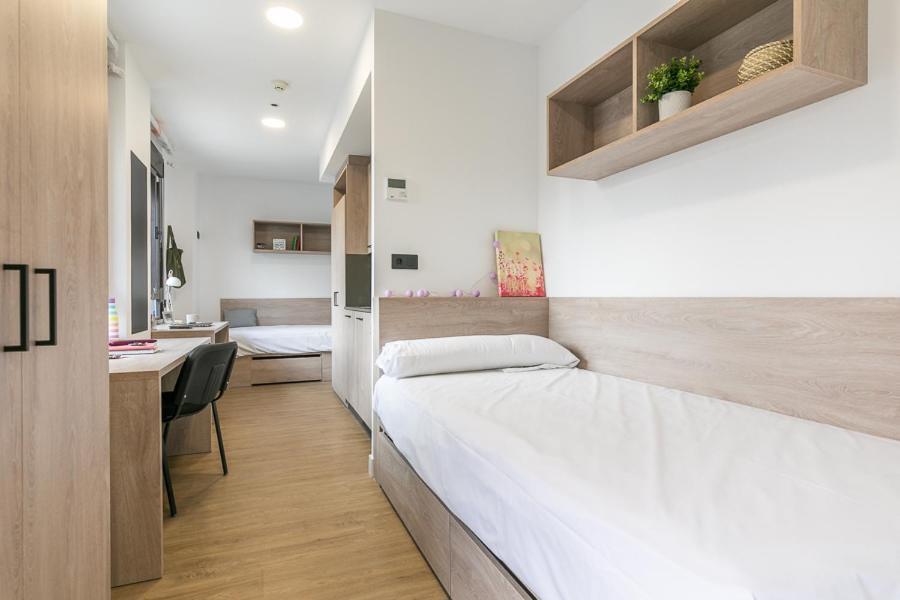 Micampus Madrid Sinesio Delgado Student Residence Eksteriør billede