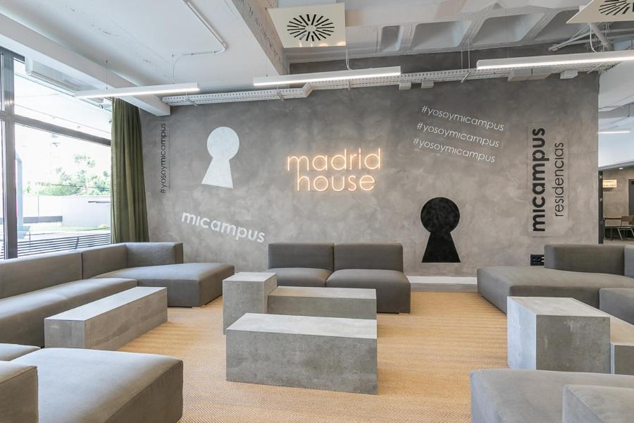 Micampus Madrid Sinesio Delgado Student Residence Eksteriør billede