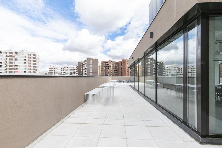 Micampus Madrid Sinesio Delgado Student Residence Eksteriør billede