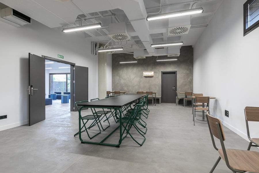 Micampus Madrid Sinesio Delgado Student Residence Eksteriør billede
